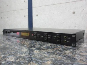 Yamaha SPX90 Digital Multi Effects Processor Works free shipping - Picture 1 of 3