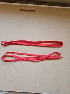 Red Shoe Laces Flat 45 Inches - Picture 1 of 5