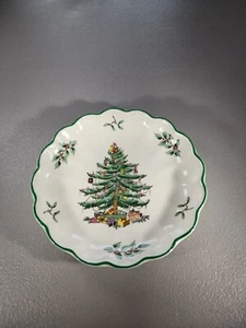 Spode Christmas Tree 6" Scalloped Candy Nut Serving Bowl Made in England S3324-S - Picture 1 of 6