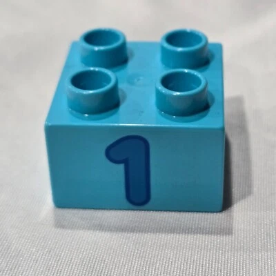 LEGO Duplo Printed 2x2 Blocks Numbers Apples Mice - Image 1 of 4