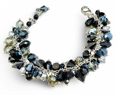 Браслет серебристый с кластерами бусин из стекла и смолы Lia Sophia «Glamorama» - Изображение 1 из 3