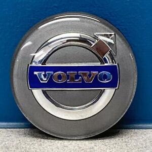 ONE Volvo S60 V70 XC70 S80 XC90 850 S70 C70 Alloy Wheel Button Center Cap USED