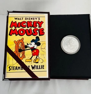 Disney 1oz Silber Mickey Mouse 65th Anniversary Steamboat Willie 1928 Debut - Bild 1 von 7