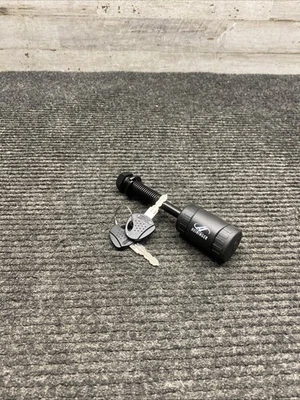 Heininger 6001 Advantage SportsRack 2" Threaded Receiver Trailer Hitch Lock - Image 1 of 4