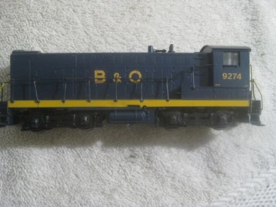 Athearn HO SCALE BALTIMORE & OHIO B&O  # 9274 LOCOMOTIVE TESTED - Image 1 of 4