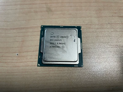 Intel Xeon E3-1225 v5 Quad-Core CPU Processor @ 3.30Ghz Socket 1151 SR2LJ (AMX) - Image 1 of 2