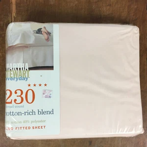 New Vtg Martha Stuart King Bed Fitted Sheet Pink Pastel Shabby Chic Cotton Blend - Picture 1 of 6