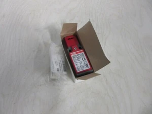 ABB LS32P80D11-S Sicherheitsschalter 400 V/AC 1.8A - Bild 1 von 2