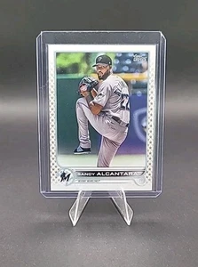 2022 Topps Complete Set Gold Stars Sandy Alcantara #606 Miami Marlins - Bild 1 von 2