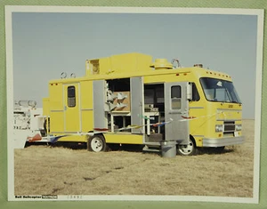 Fotografía Campana Helicóptero Textron Amarillo NASA Equipo Barth Camión Color 8x10 - Imagen 1 de 2