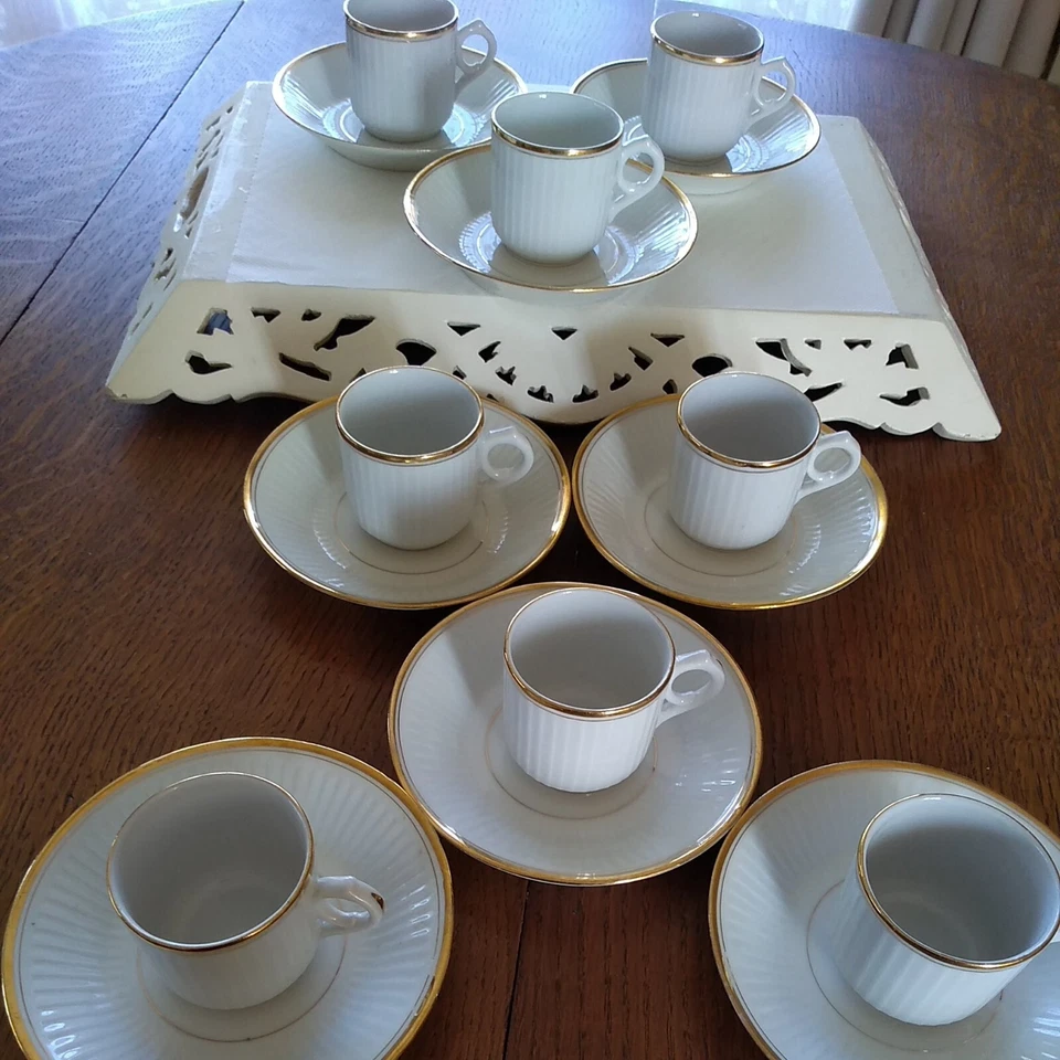 Tasses et sous Tasses vintage - Photo 1/4