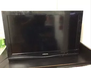 Samsung HD LED Smart TV 32” TV LN32C350D1DXZA - Picture 1 of 11