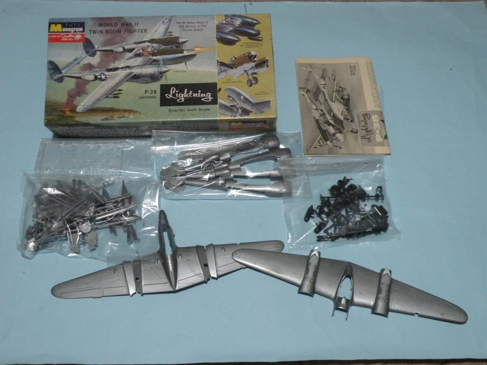 MONOGTAM LOCKHEED P-38 NUOVO/NEW SPRUE COMPLETO? - Immagine 1 di 1