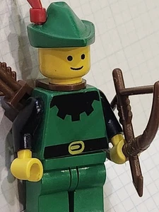 LEGO Castle: Forestmen's Crossing (6071) Exclusive Forestman minifigure - Picture 1 of 5