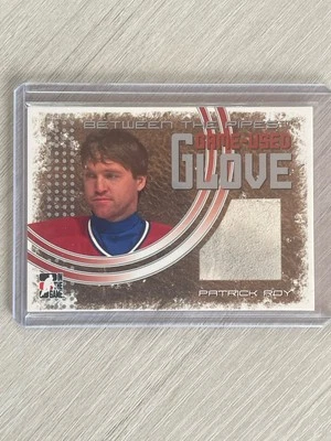 2006-07 In The Game Between The Pipes Game Used Glove Patrick Roy Canadiens - Image 1 of 3