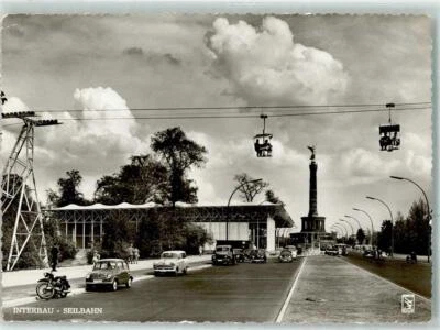 39447207 - 1000 Tiergarten Siegessaeule Seilbahn Oldtimer Motorrad VW Kaefer - Bild 1 von 2
