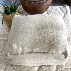 Moroccan handmade kilim pouf - Picture 1 of 5