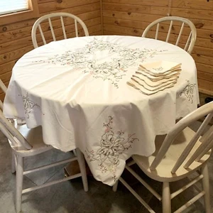 Hand Embroidered Square Tablecloth Napkins Cottage Core Shabby Decor Vintage - Picture 1 of 4