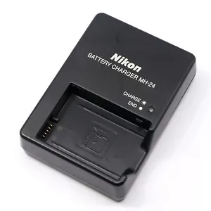 Original Nikon MH-24 MH-24CH Ladegerät für EN-EL14 Akku D5200 D5300 P7800 P7100 - Bild 1 von 4