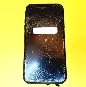 *DEFEKT* APPLE IPHONE 11 4G LTE IOS 12MP 6,1" HEXA-CORE IPS LCD HANDY WIFI - Bild 1 von 6