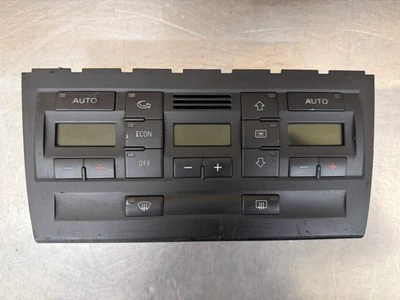 Audi A4 S4 B6 Climate Control Panel 8E0820043AC  - Image 1 of 4