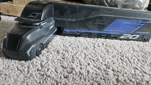 Disney Pixar Cars 2.0 Transform Hauler Semi-Truck Jackson Storm - Picture 1 of 2