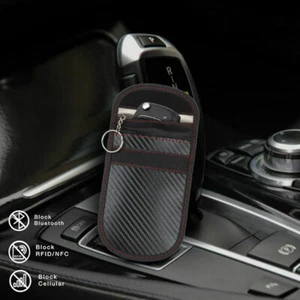 Car Accessories Key Signal Blocker Case Key Fob Pouch Keyless RFID Blocking Bags - Foto 1 di 12