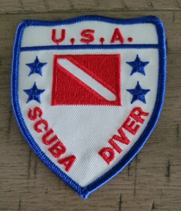 Vintage Scuba Diving Embroidered iron-On Patch - Picture 1 of 1