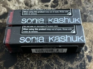 Sonia Kashuk Classic Red 93 Satin Luxe Lipstick SPF 16 Sunscreen Lot Of 2 New - Picture 1 of 2