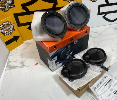 Kit de 6,5 altavoces carenado de ala de murciélago etapa II de audio delantero Harley CVO Touring Boom OEM Foto 1 de 4