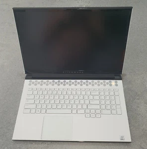 Alienware M17 R3 i7-10875H 32GB RAM RTX 2080 Super Gaming Laptop 1TB SSD *boxed* - Picture 1 of 15