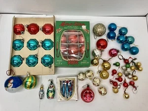 Lote mixto de 65 adornos de vidrio navideño brillante de colección de colección - Imagen 1 de 14