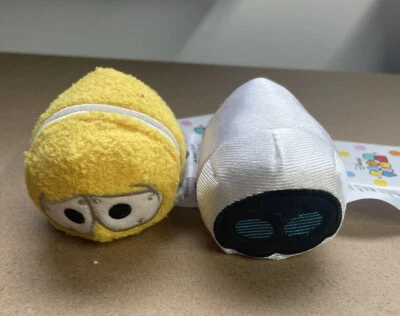 Disney Store Pixar Wall-E & EVE Mini Tsum Tsum Soft Toy Plush Brand New With Tag - Image 1 of 4
