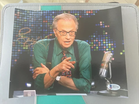 Larry King Hand signed 8x10 Autographed photo picture BAS Beckett Authenticated Cover
