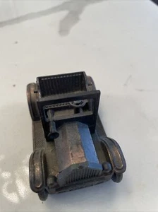Vintage Old Fashioned Car Die-Cast Bronze Look Pencil Sharpener - Picture 1 of 6