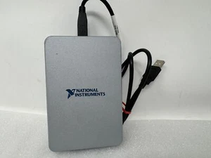National Instruments NI cDAQ-9171 CompactDAQ Chasis Módulo Portador con Cable USB - Imagen 1 de 7