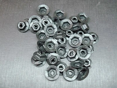 45 piezas 1/8" emblema placa de identificación tuercas de escritura se adapta a Chrsyler Dodge Plymouth DeSoto Foto 1 de 2