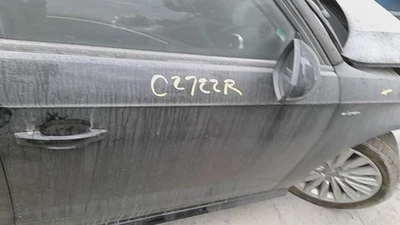 16 17 18 AUDI A3 Front Door Right passenger black Foto 1 de 4