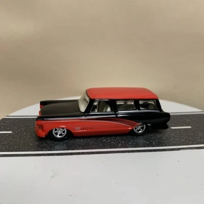 Johnny Lightning Ad Rods 1959 AMC Rambler Rumblur Wagon rojo y negro 1:64 casi nuevo Foto 1 de 4