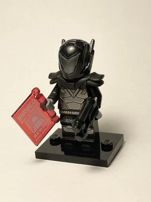 LEGO Galactic Bounty Hunter Collectible Minifigure Series 19 (71025)  - Image 1 of 3