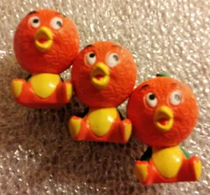 Florida Orange Bird Figures: Set of 3 Mini 1" Stands on its Own Toy Hard Plastic - Picture 1 of 6