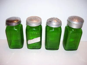 Vintage Emerald Green Hoosier Spice Set - Picture 1 of 4