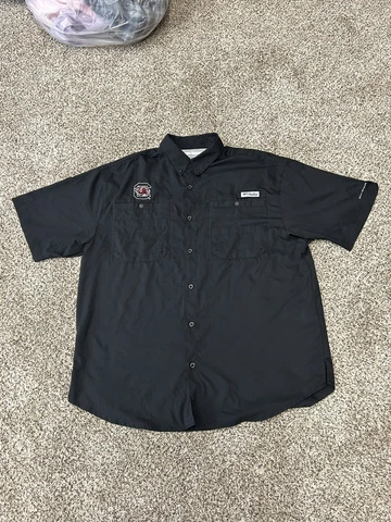University of South Carolina Columbia Men’s Large Fishing Shirt - Black Cover