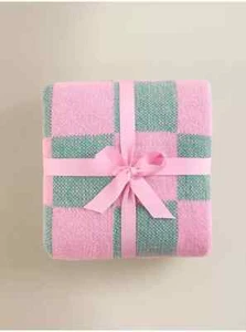 Pink & Green Knitted Checkerboard Throw 150 x 120cm Brand New - Picture 1 of 4