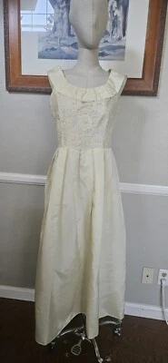 Vestido Top Vintage Años 60 Crema Con Cordones de Nancy Bracoloni Vestido Como Está Foto 1 de 4