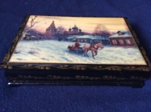 CAJA LACA RUSA VINTAGE PINTADA A MANO INVIERNO por A.Dosmava - Imagen 1 de 8