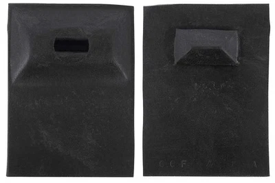 1955-72 Buick Chevrolet Pontiac Oldsmobile; Abas de drenagem de balancim traseiro; Par; - Imagem 1 de 4