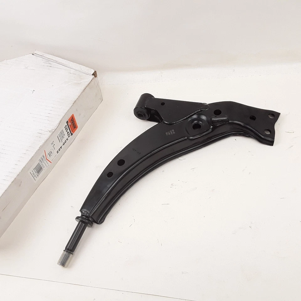 Brazo de control de suspensión inferior delantero derecho para Toyota Corolla (1988-1993) Foto 1 de 4