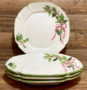 SET OF 4 - N.S. GUSTIN CO. LOS ANGELES - CHRISTMAS HOLLY - 11 1/4" DINNER PLATES - Picture 1 of 7