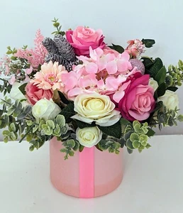 Hat Box Pink Silver Cream Silk Flowers - Gift Hamper - Picture 1 of 4